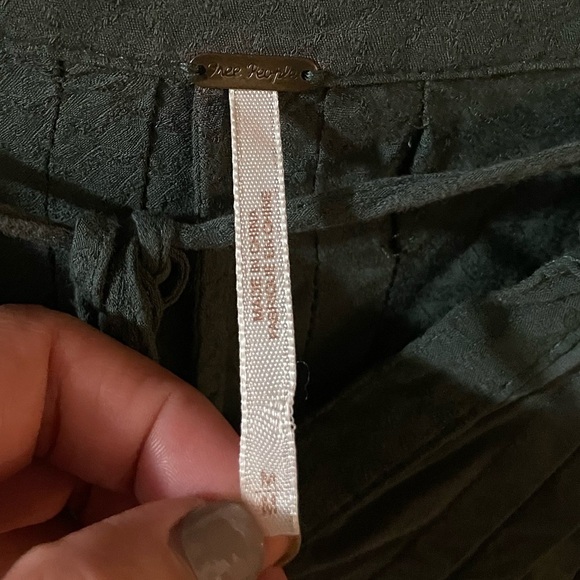 Free People Lovely Day Button Down Long Sleeve Top/Blouse Oversized Olive Green - Picture 4 of 5